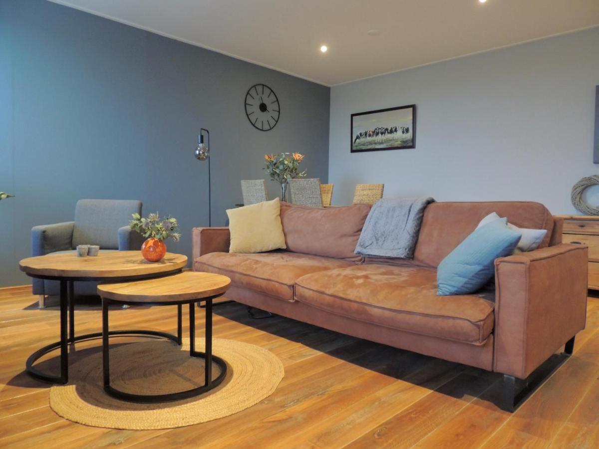 Vakantiewoning Kalverliefde Hébergement de vacances Zeerijp