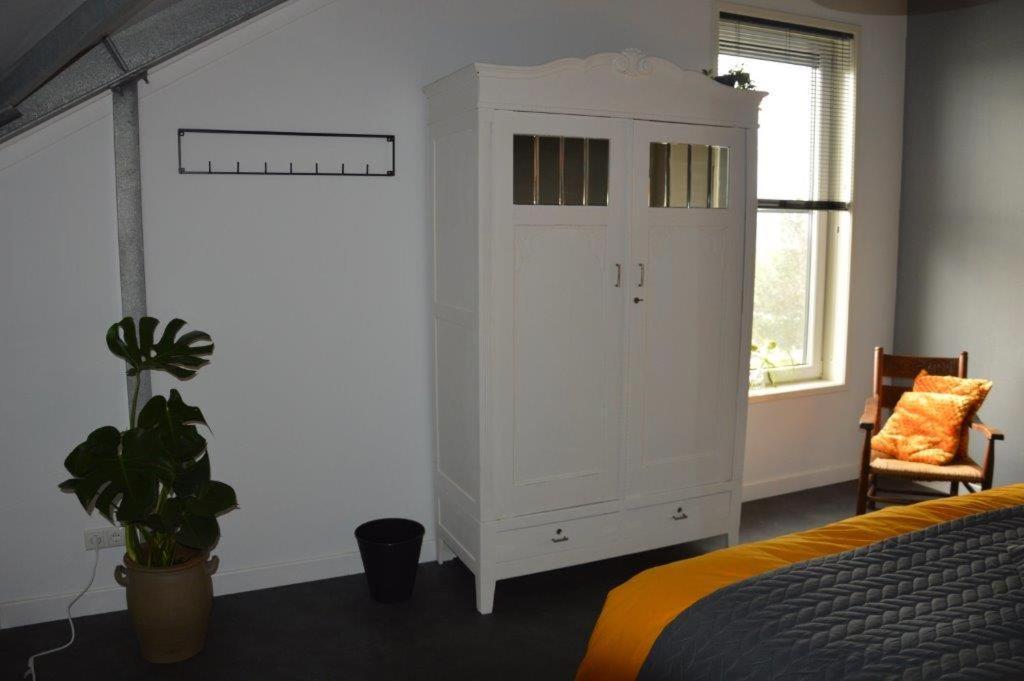 Hébergement de vacances Vakantiewoning Kalverliefde Zeerijp